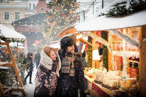 17.12. | Jauka tradīcija - 1 dienā uz ZIEMASSVĒTKU tirdziņiem TALLINĀ! Vecpilsētas pastaigas un svētku atmosfēras baudīšana!